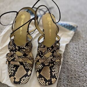 New Tory Burch Espadrille Wedge Wrap Sandal Snakeprint LTH 11 Pale Desert Roccia